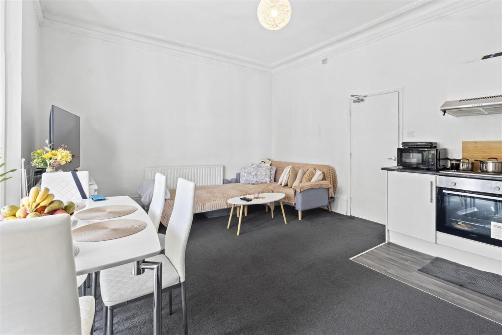 Flat 2