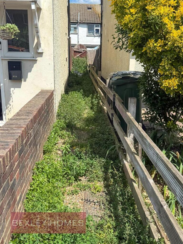 PHOTO-2025-06-15-15-32-18 2.jpg