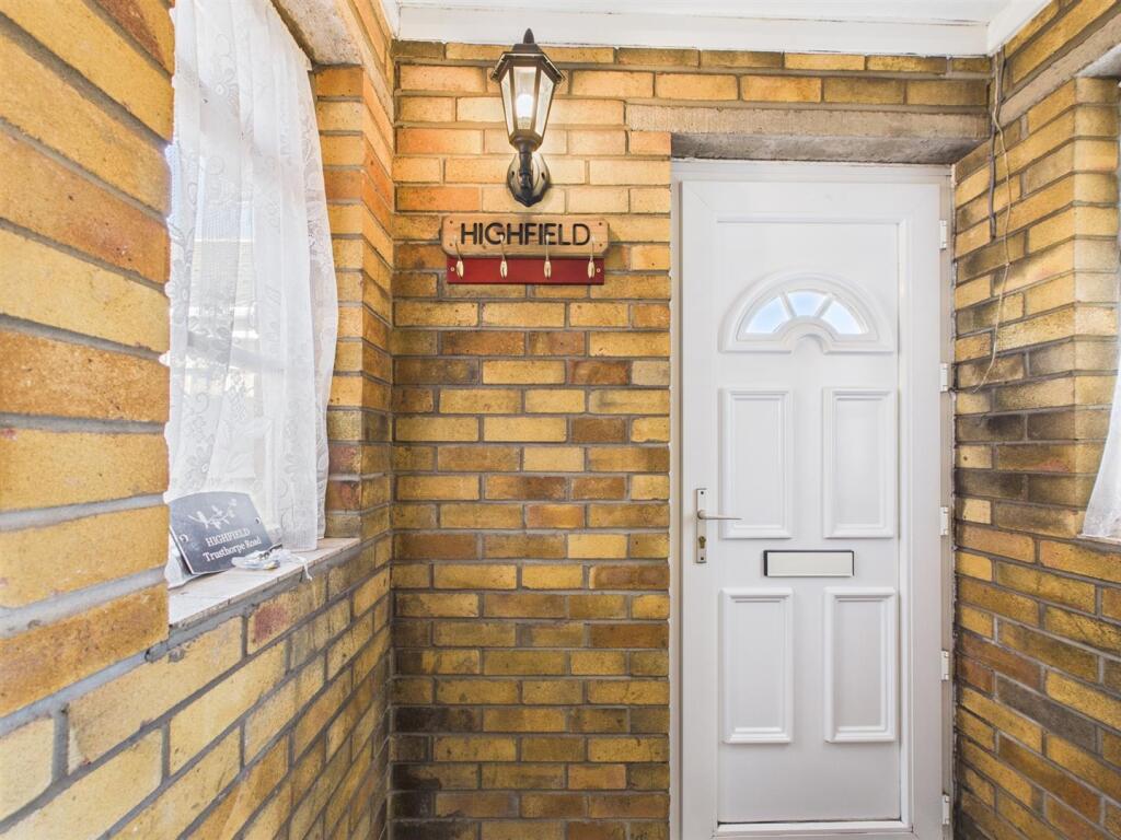 Entrance porch