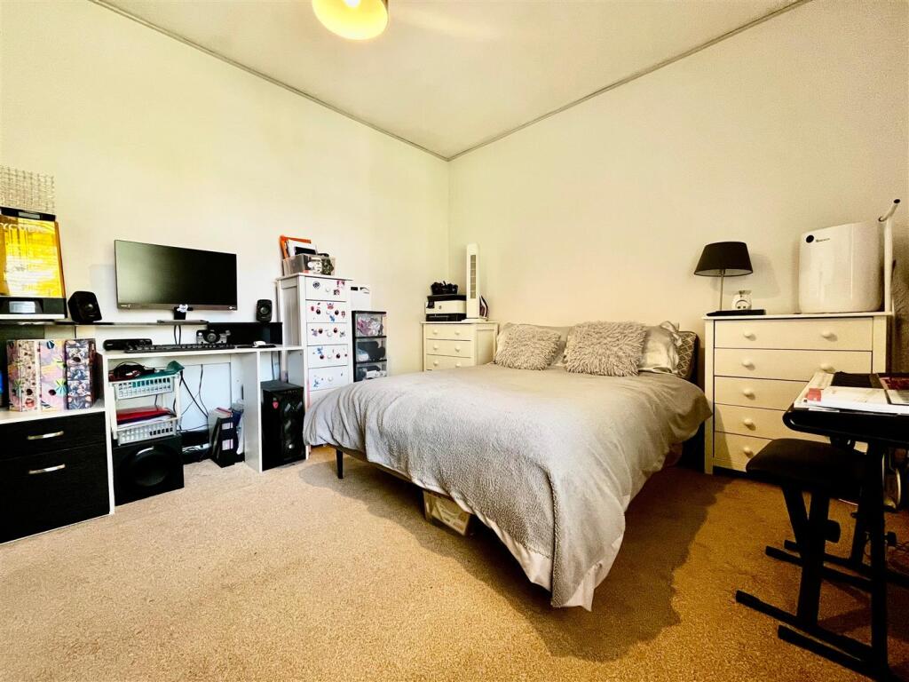 PHOTO-2025-05-14-16-20-24 2.jpg