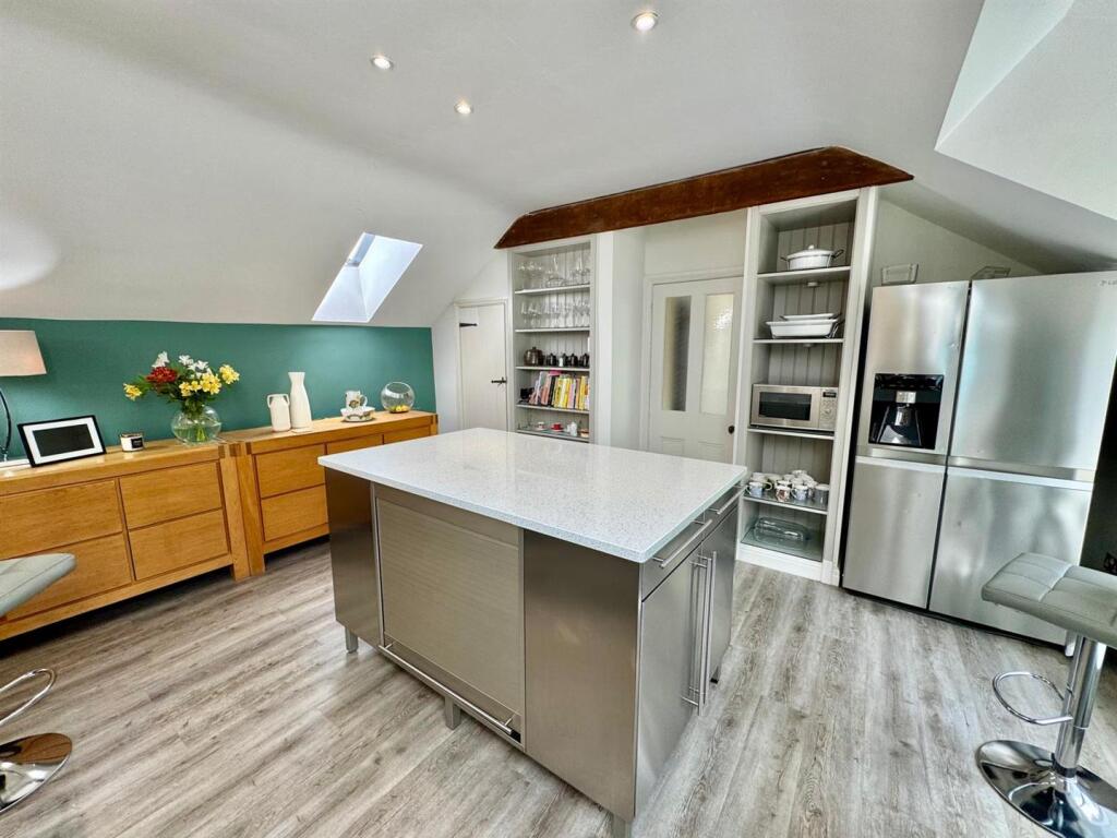 PHOTO-2025-05-18-18-18-12 (20).jpg