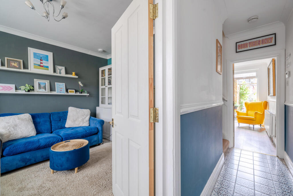 1319918-27-686e58...