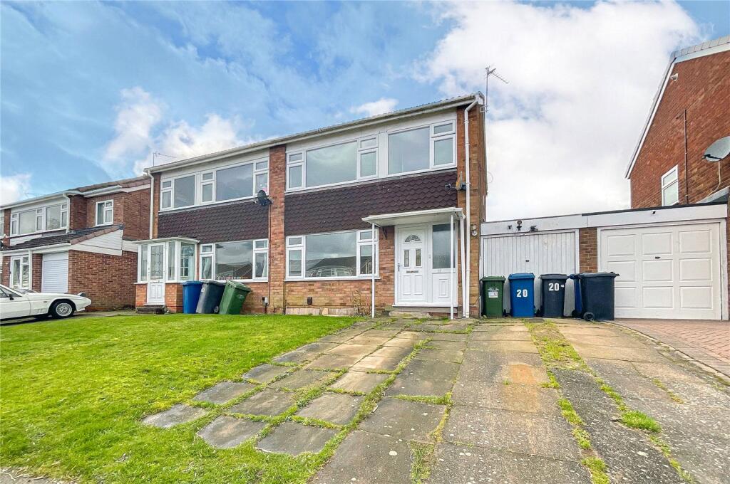 Maxstoke Close, Dosthill, Tamworth, Staffordshire, B77