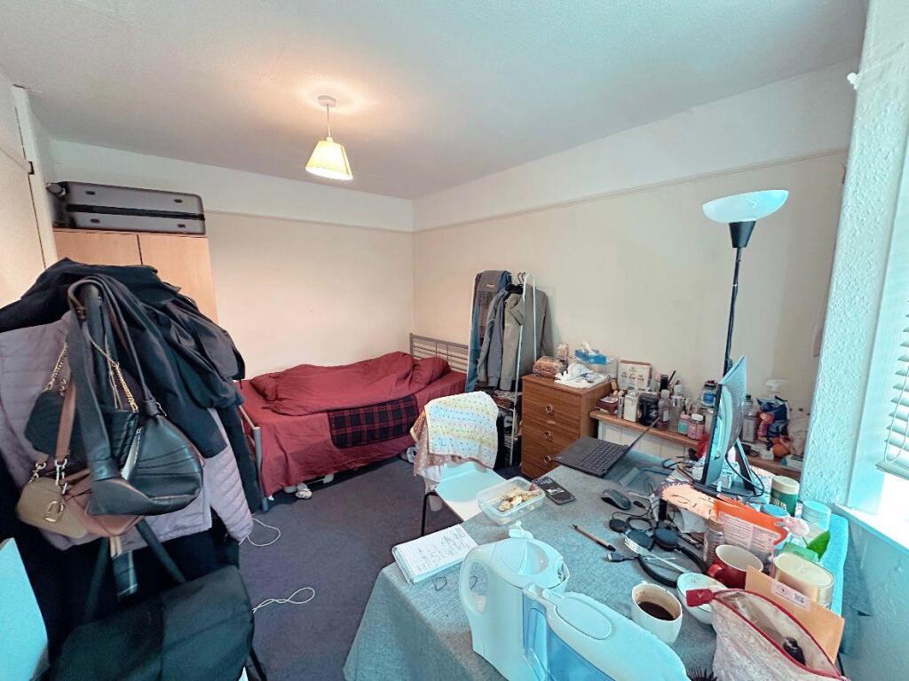 WhatsApp Image 2024-05-02 at 14.03.26 (1).jpeg