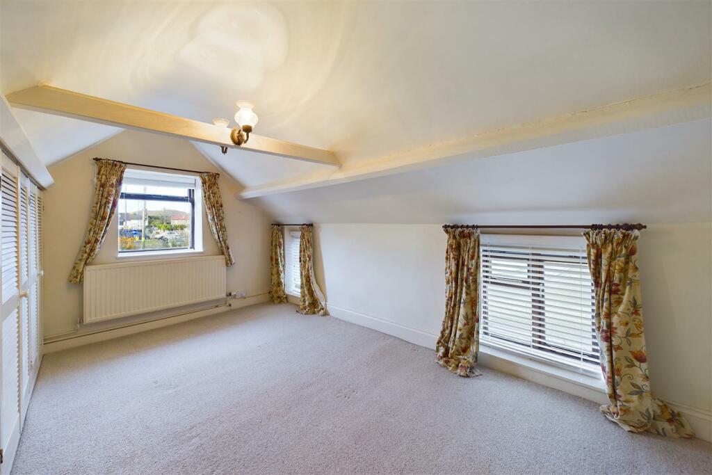Chafra, The Common, Stoke Lodge, Patchway BS34 6AL