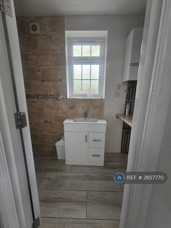 Downstairs Bathroom