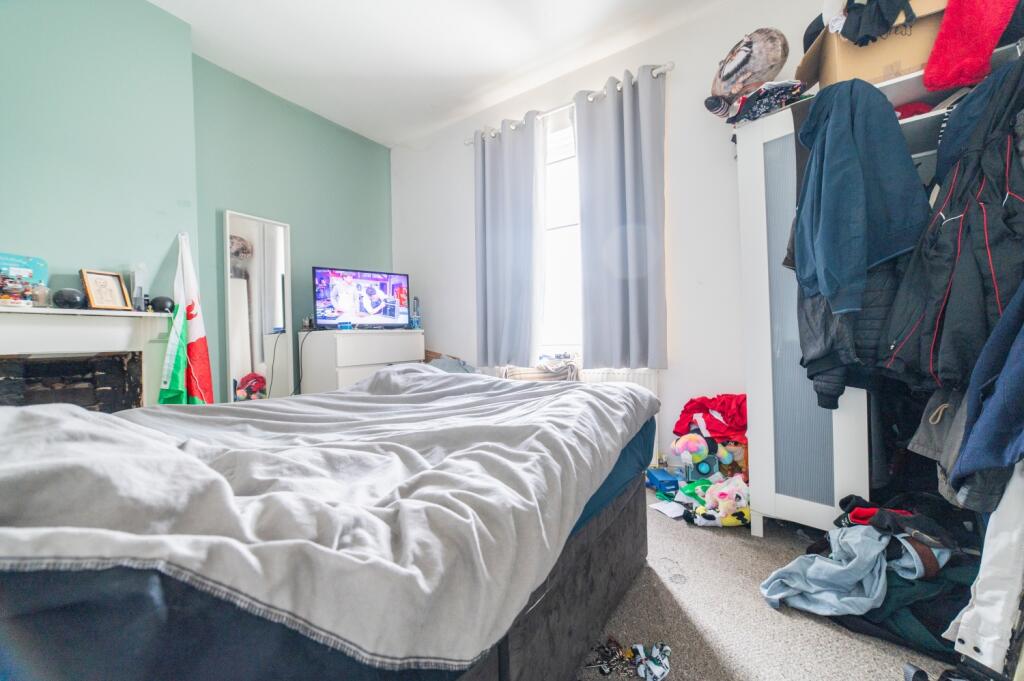 Call 02920 454555 to secure your viewing_3