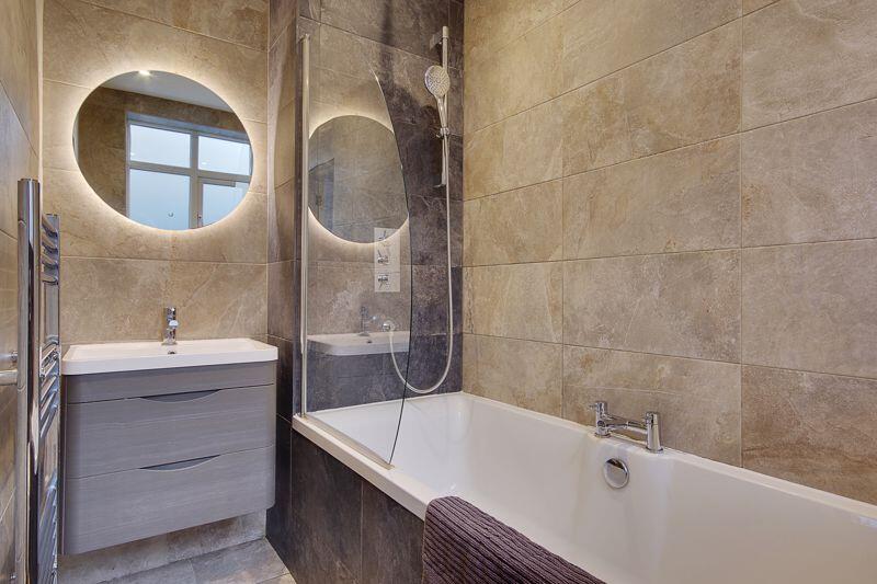 Bedroom One Ensuite