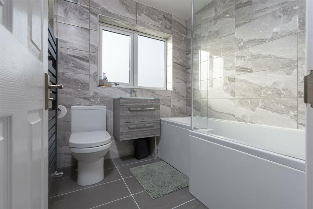 Bramleys Estate Agents - Chadwick Hall Gardens - M