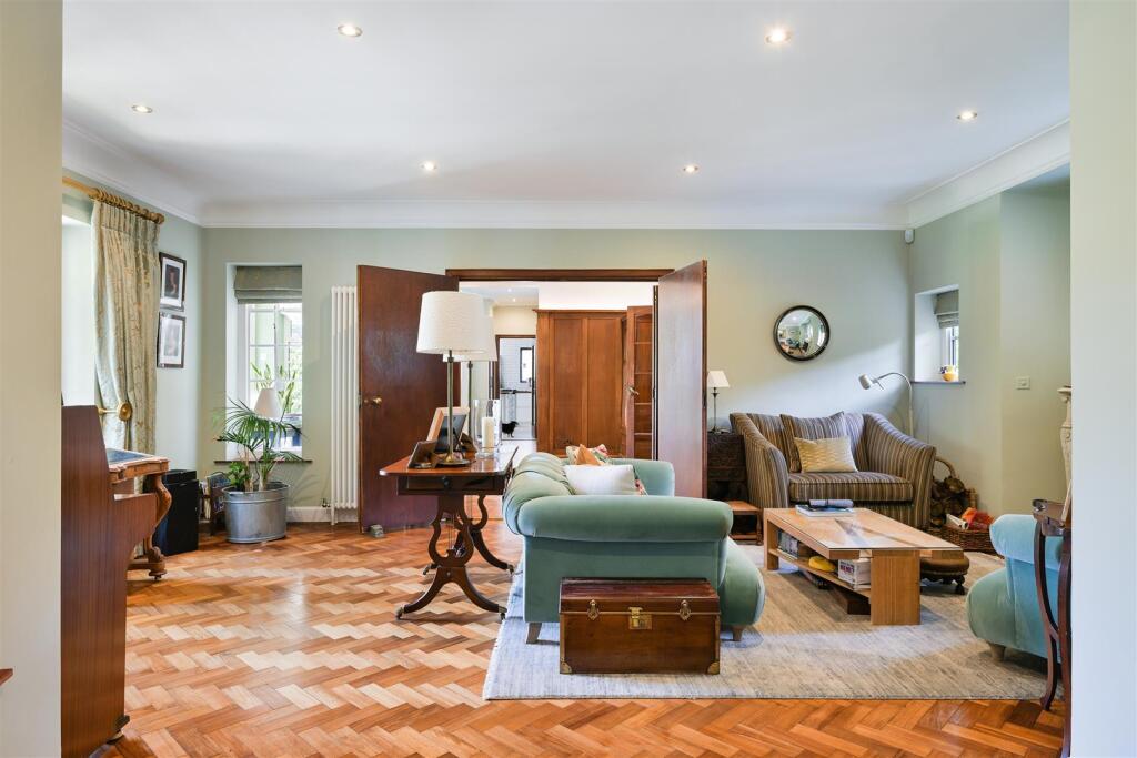 RUDEN WAY, 1- (5).jpg