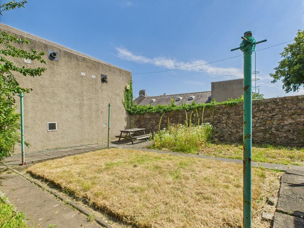 CAM05526G0-PR0005...