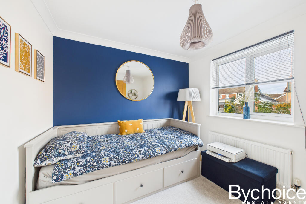 CAM05454G0-PR0096-STILL046