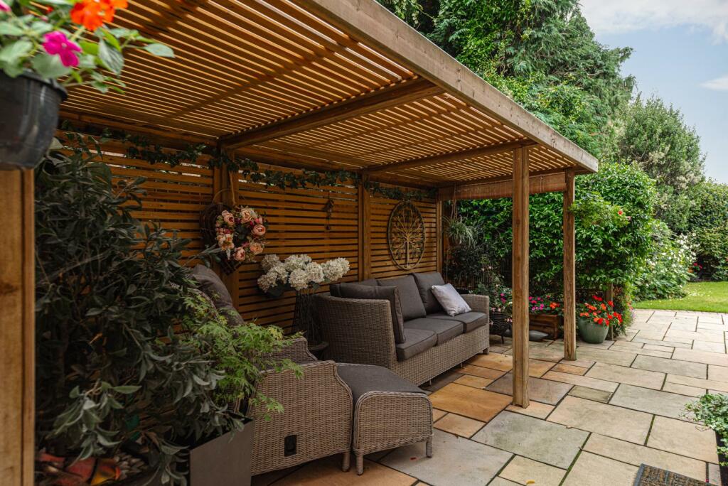 Rightmove 20.jpg