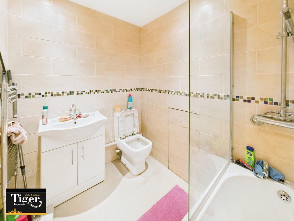 CAM03440G0-PR0346...