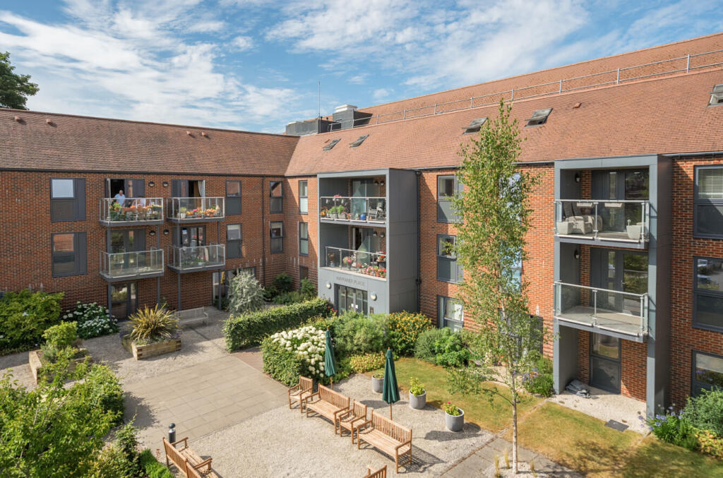 1315550-2-6863a37...