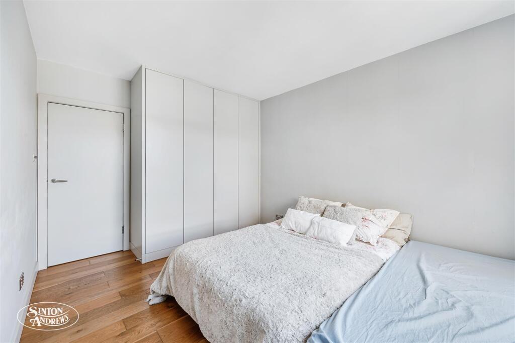 15 Kemsley Court-8.jpg