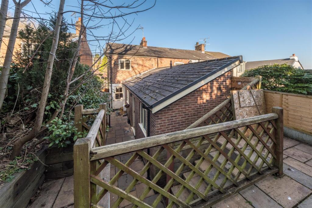 16 Weaver Road-025.jpg