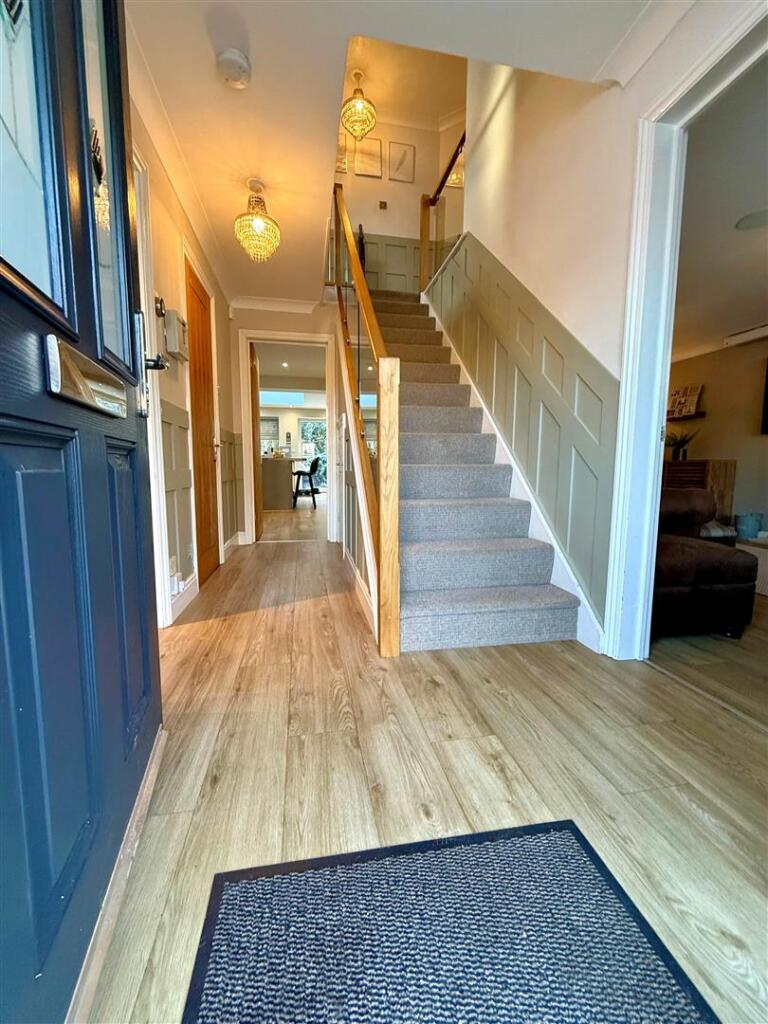 hallway.jpg