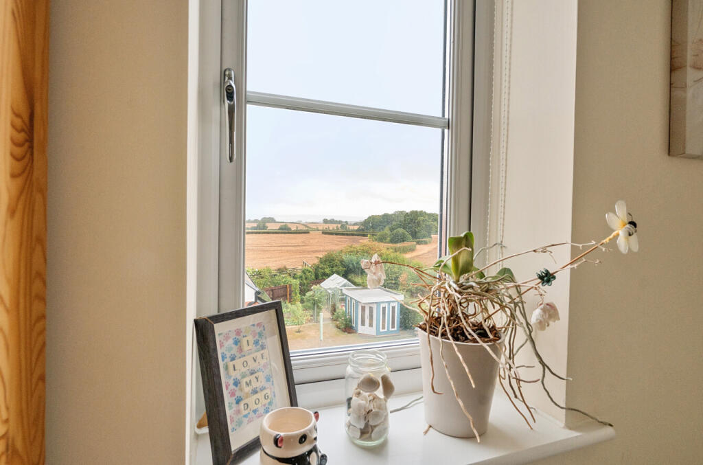 1345893-13-68b5e8...