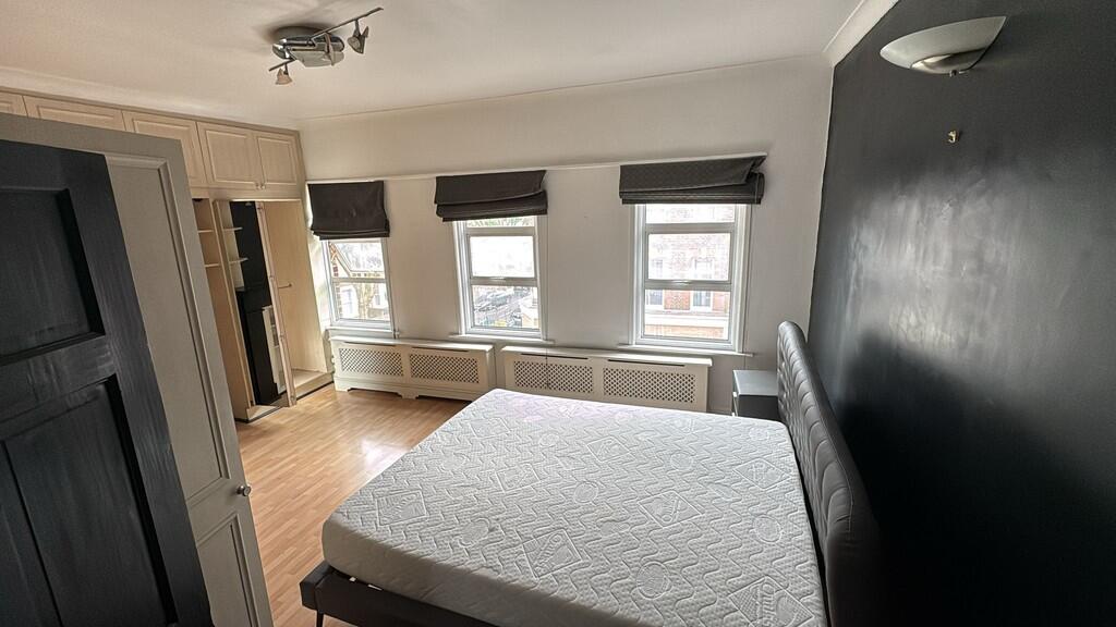 WhatsApp Image 20...