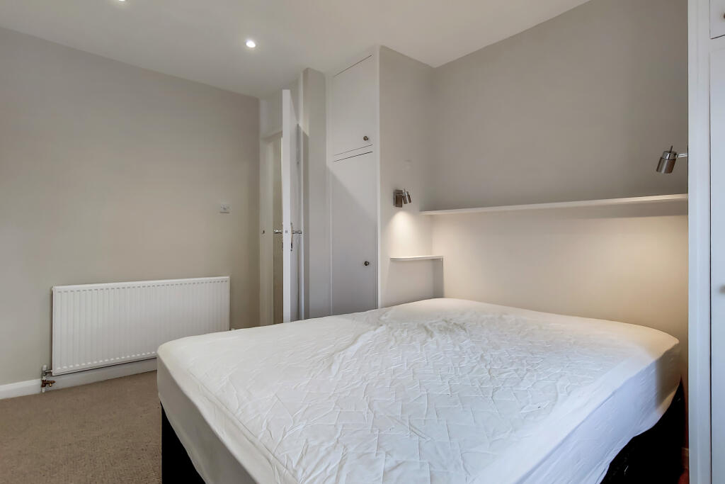 2_Main Bedroom-1