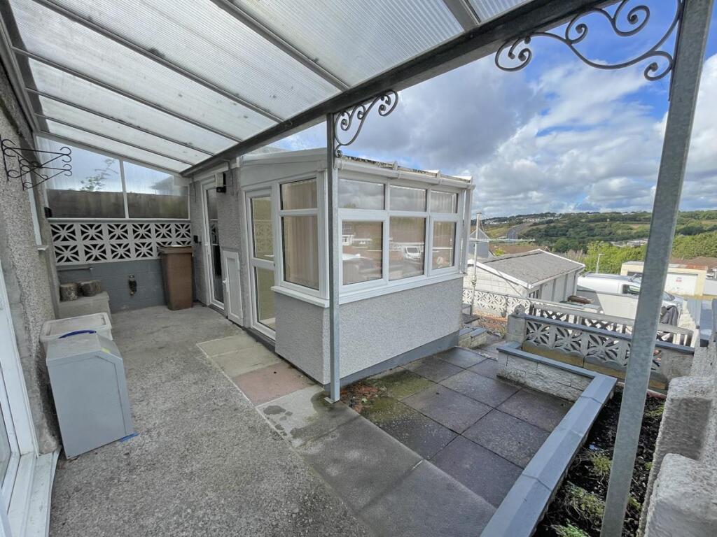 Walkhampton Walk 35- Garden 4.jpg