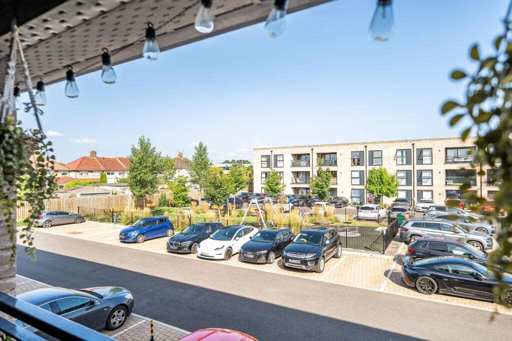 1329005-17-688353...