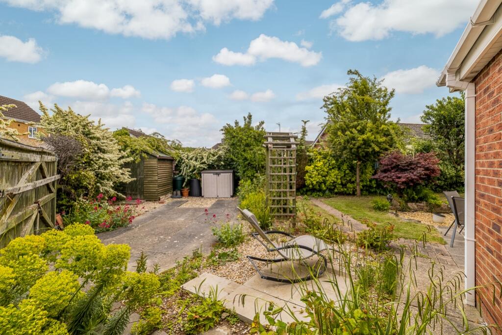 23 Tyler Crescent (Butterwick)-5