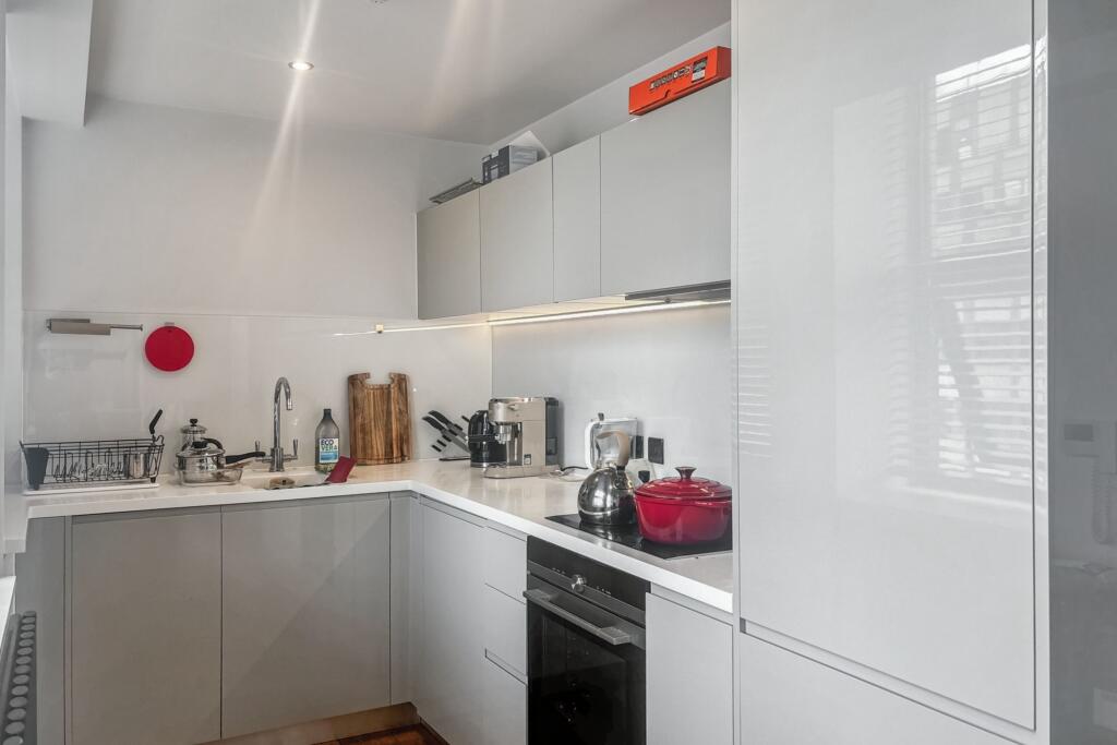 14 Galbraith House, 141 Great Charles Street, Birmingham, West Midlands, B3 3LG