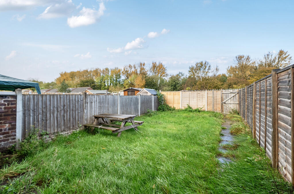 1372735-2-68ff6bf...