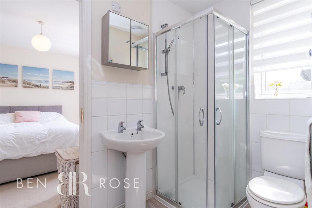 Jack and Gill Ensuite