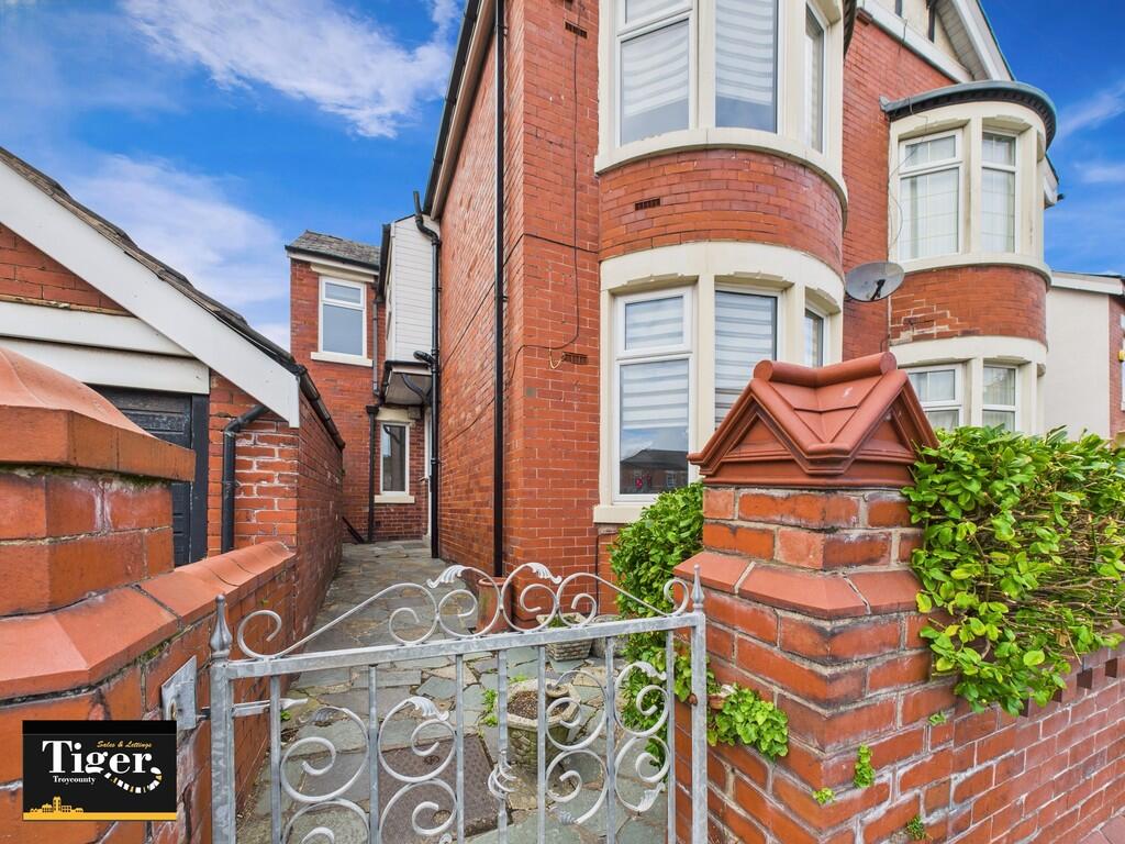 CAM03440G0-PR0406...