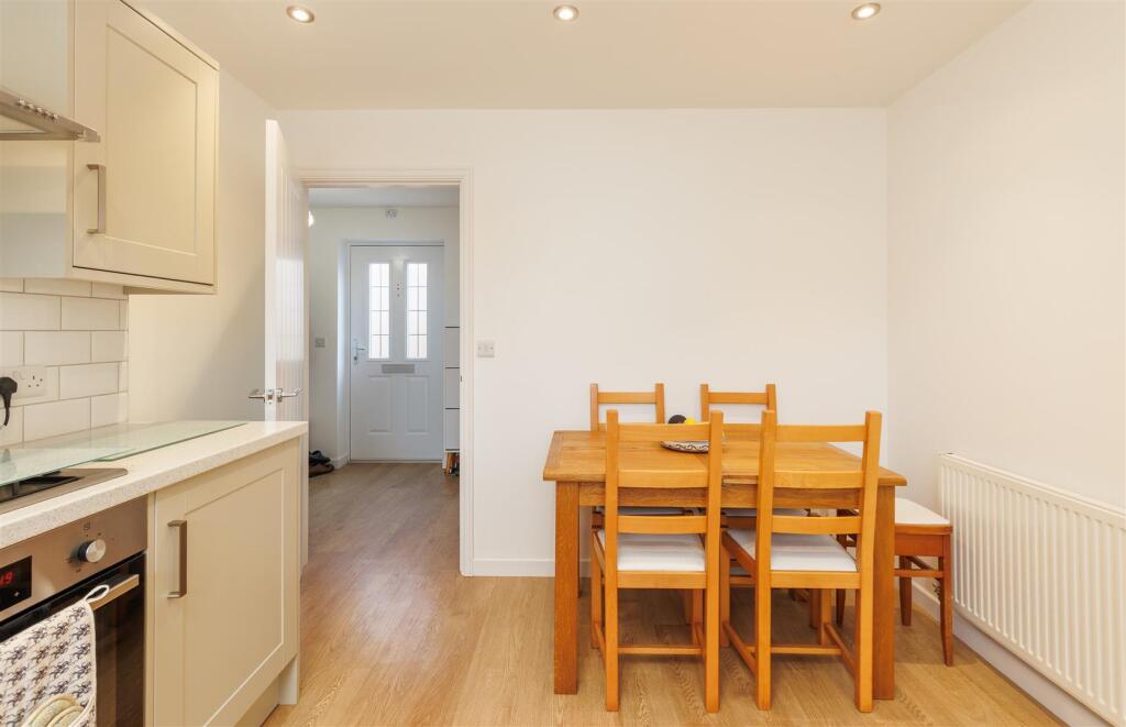 Kitchen 1-4