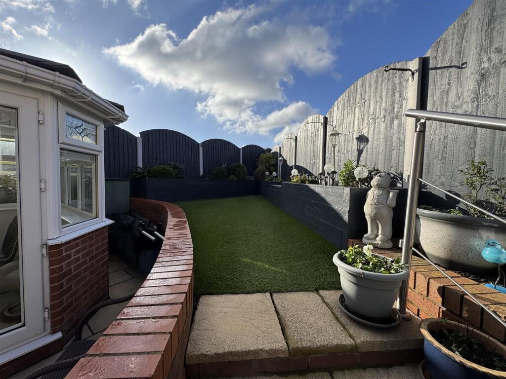 IMG_4767 (Large).JPG