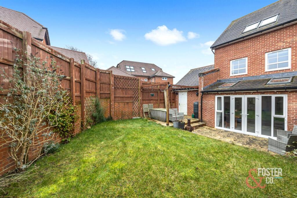 Borrer Drive, 37-021.jpg