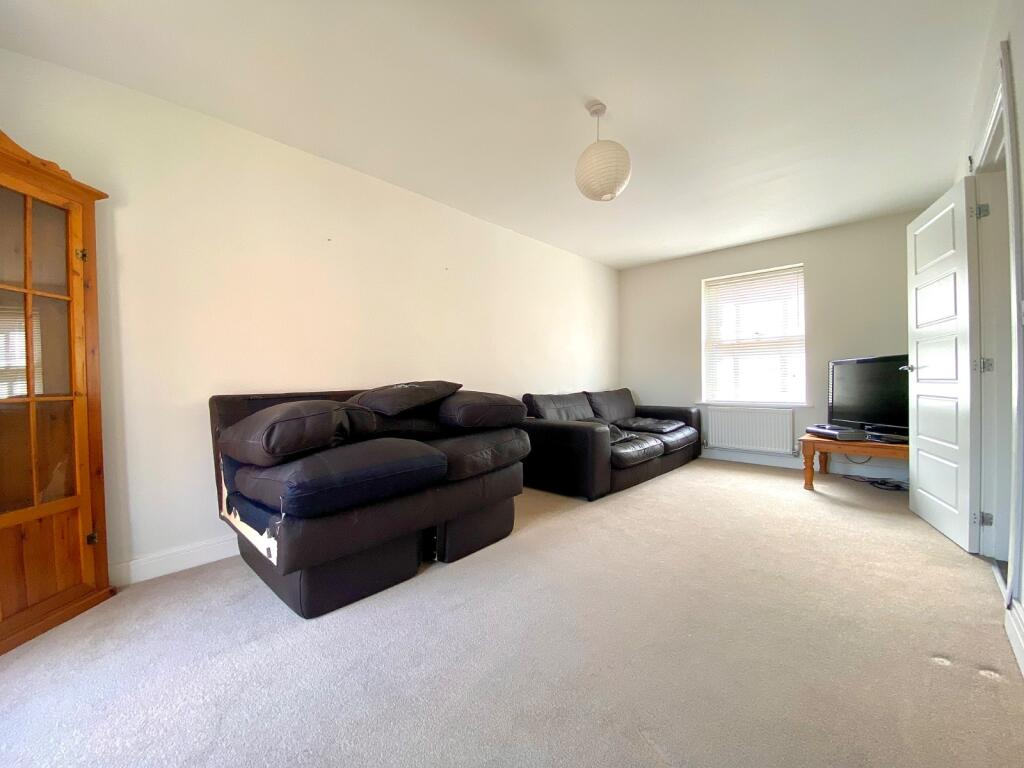 WhatsApp Image 2025-06-01 at 16.09.20.jpeg