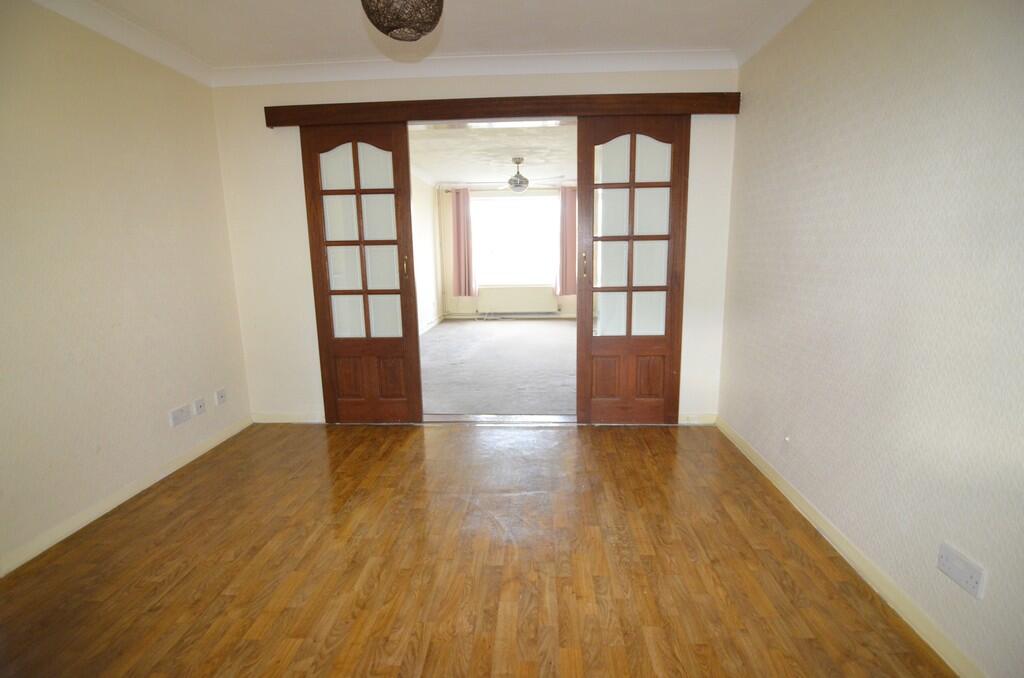 Dining Room towar...