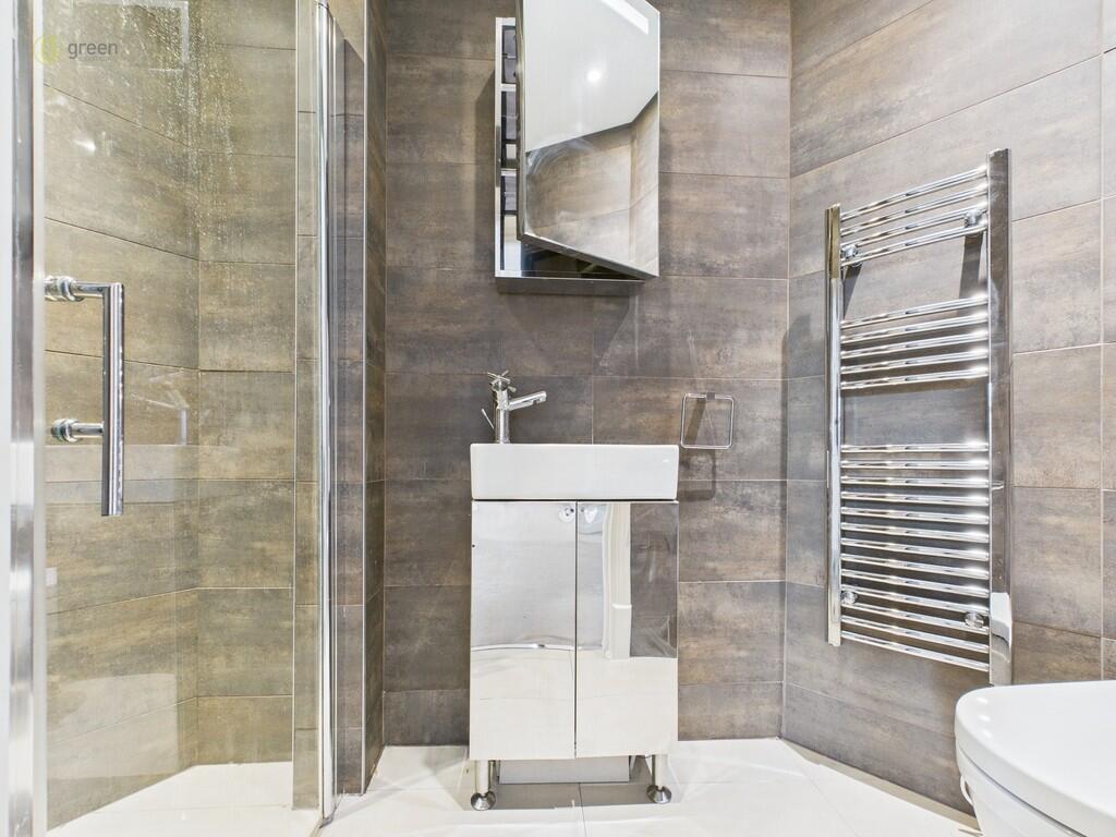 CAM03830G0-PR0132...