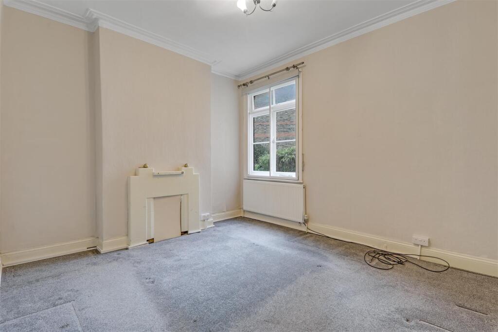 05-e10d81699-JJ-WT-1 Victoria Rd-21.jpg