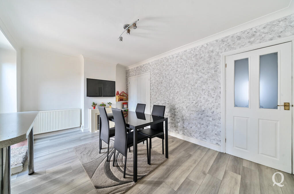 1734c0dd-0d7e-4ee...