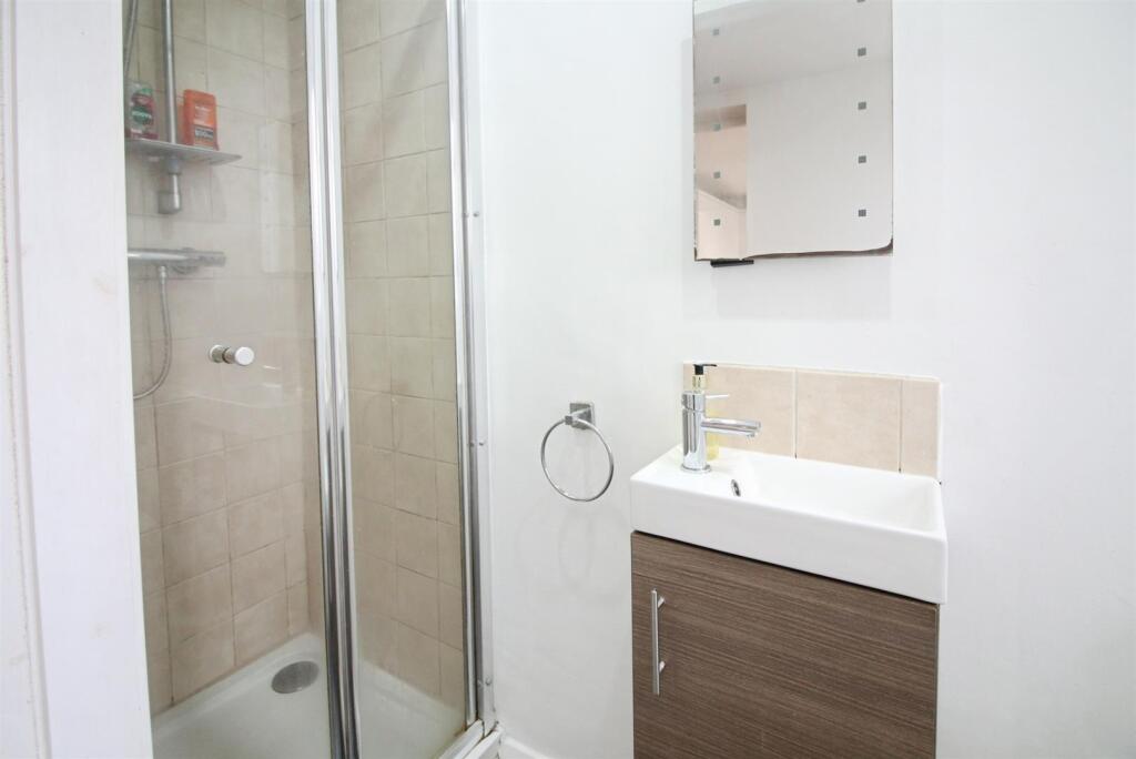 Shower Room/W.C