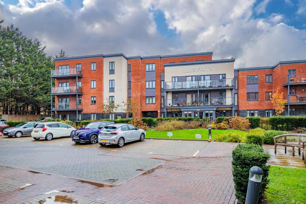 Llys Faith 36-24.jpg