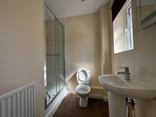 ensuite- bedroom 1