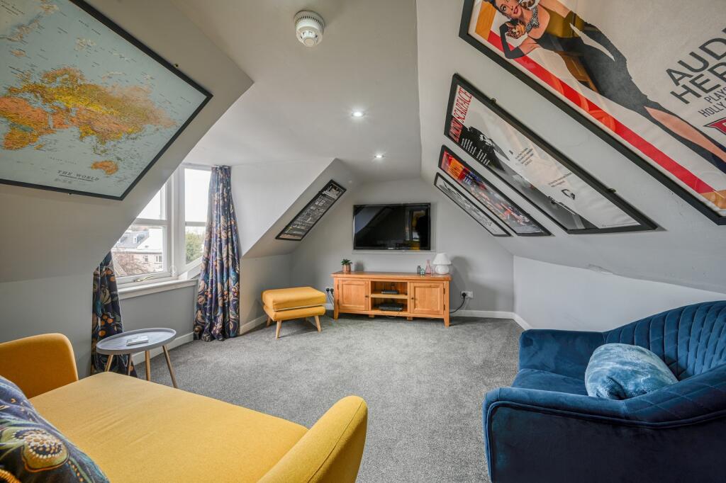 Upstairs Lounge