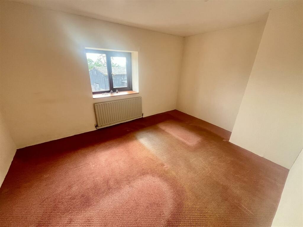 Front Double Bedroom