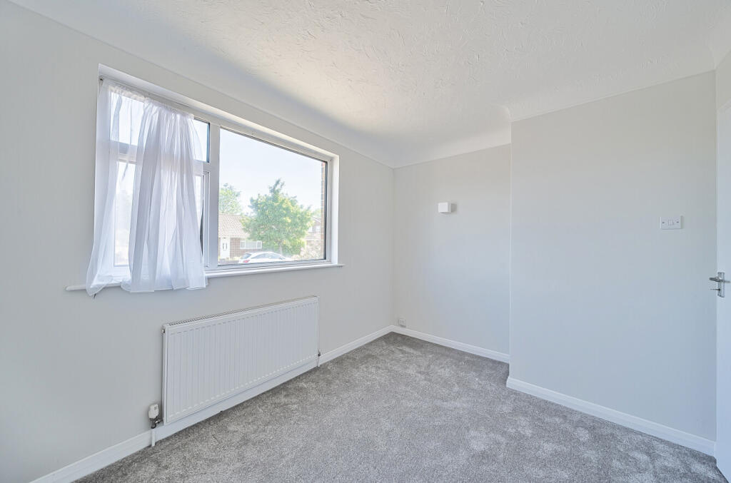 1295023-2-6827474...