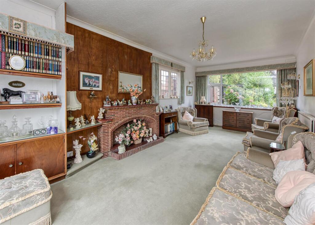 31 Wood Road-internal-14.jpg