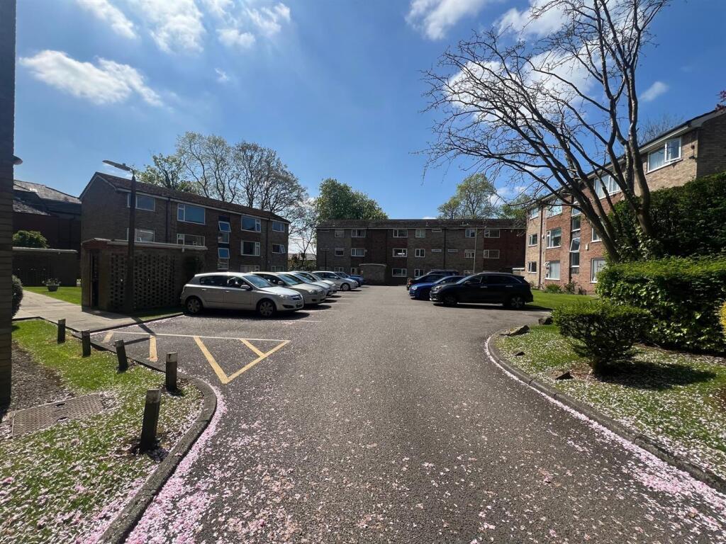 aston parking1.jpg