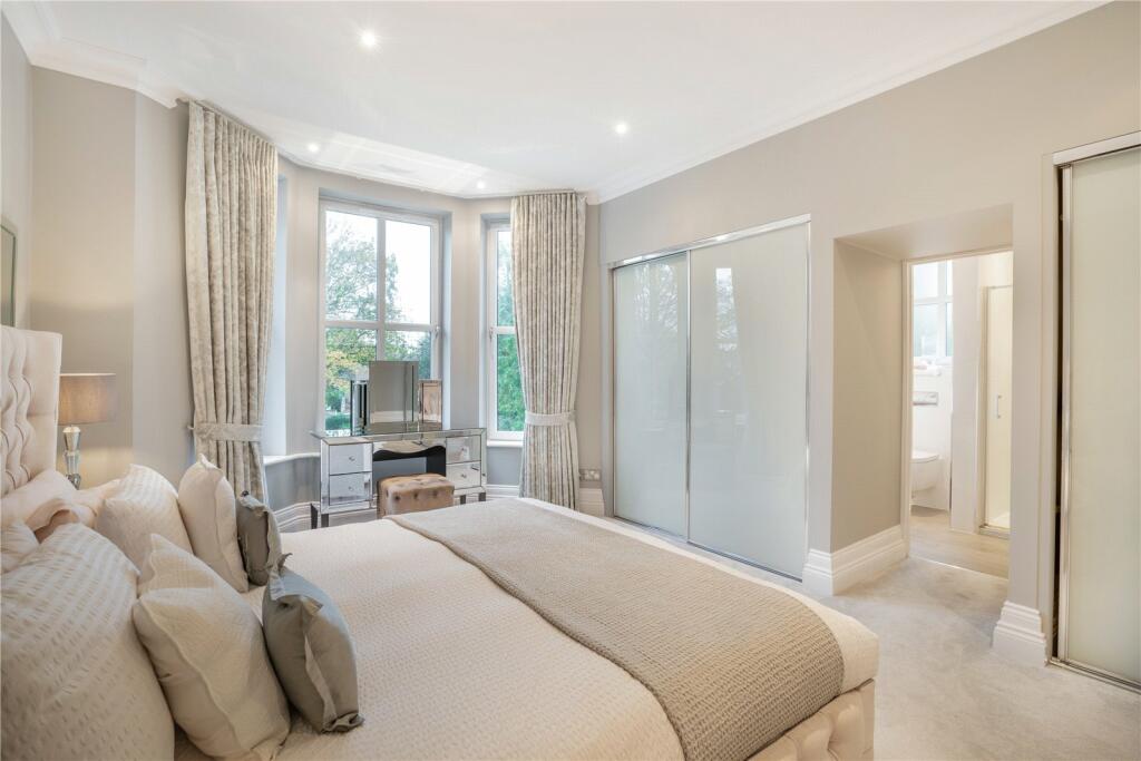 Principal Bedroom