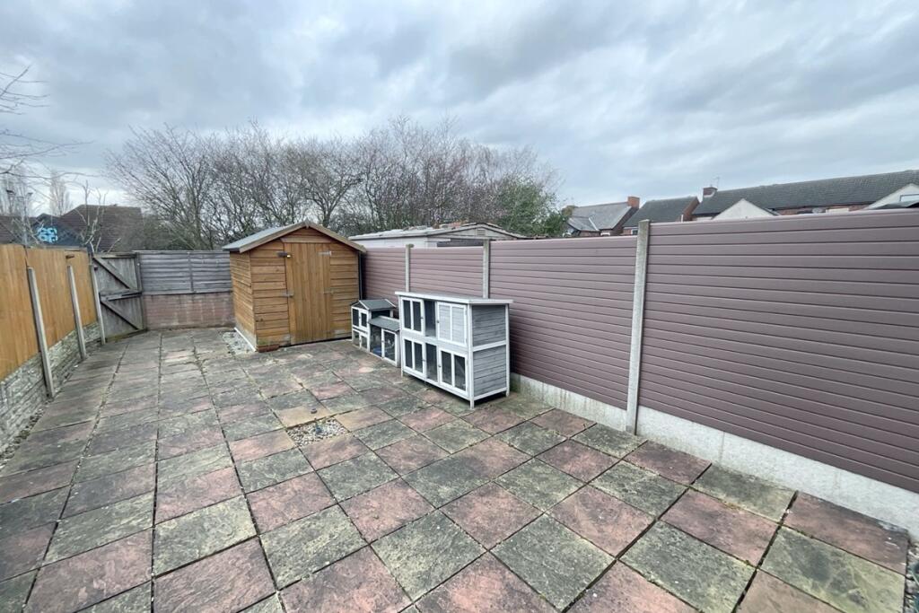 REAR COURTYARD
